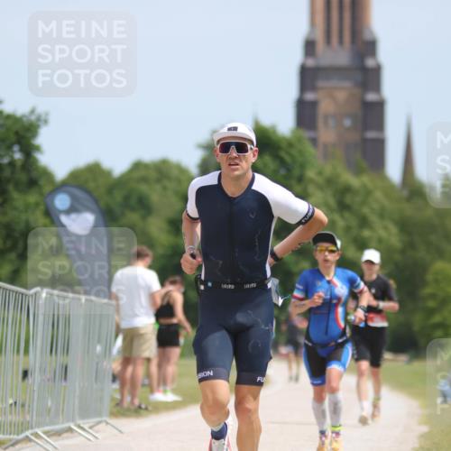 22.06.2025 - Viking Triathlon H.Heesch http://msf.ph/oto/8096539 22.06.2025 13:11:05 Laufen 42, 137, 351, 455 meine-sportfotos.de