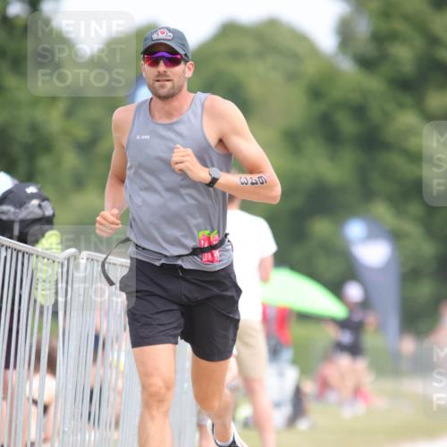 22.06.2025 - Viking Triathlon H.Heesch http://msf.ph/oto/8096569 22.06.2025 13:26:53 Laufen 419, 643 meine-sportfotos.de