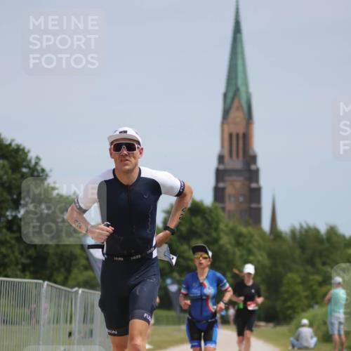 22.06.2025 - Viking Triathlon H.Heesch http://msf.ph/oto/8096578 22.06.2025 13:11:07 Laufen 42, 137, 455, 613 meine-sportfotos.de