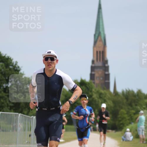 22.06.2025 - Viking Triathlon H.Heesch http://msf.ph/oto/8096596 22.06.2025 13:11:07 Laufen 42, 137, 455, 613 meine-sportfotos.de