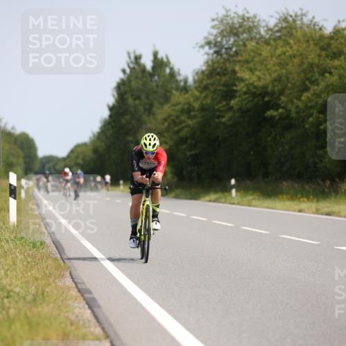 22.06.2025 - Viking Triathlon Yannick Fuchs http://msf.ph/oto/8096630 22.06.2025 11:21:38 Radfahren 135, 300, 387, 469 meine-sportfotos.de
