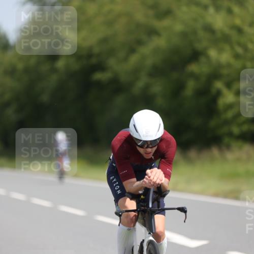 22.06.2025 - Viking Triathlon Yannick Fuchs http://msf.ph/oto/8096631 22.06.2025 11:59:04 Radfahren 81, 100, 435, 460, 527 meine-sportfotos.de