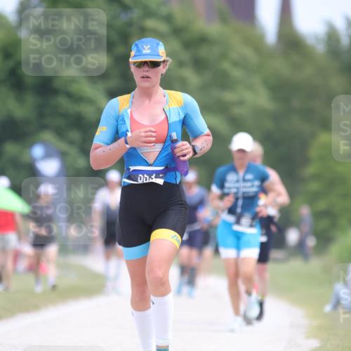 22.06.2025 - Viking Triathlon H.Heesch http://msf.ph/oto/8096643 22.06.2025 13:26:59 Laufen 163, 419, 553, 643 meine-sportfotos.de