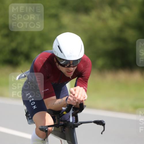 22.06.2025 - Viking Triathlon Yannick Fuchs http://msf.ph/oto/8096657 22.06.2025 11:59:05 Radfahren 81, 100, 435, 460, 527 meine-sportfotos.de