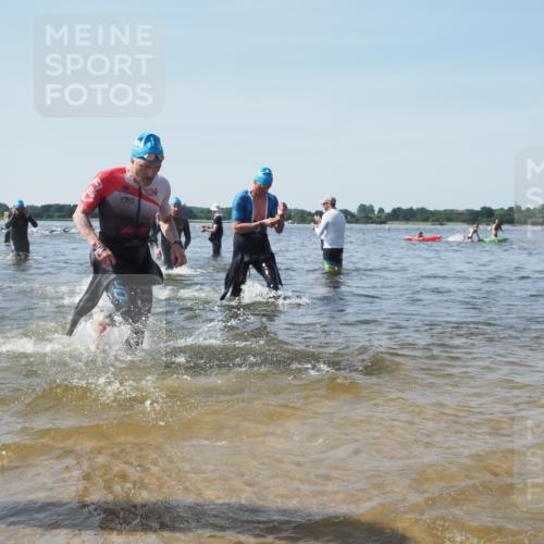22.06.2025 - Viking Triathlon KatJ http://msf.ph/oto/8096659 22.06.2025 10:31:11 Schwimmen 216, 236, 237, 330, 347, 352, 549 meine-sportfotos.de