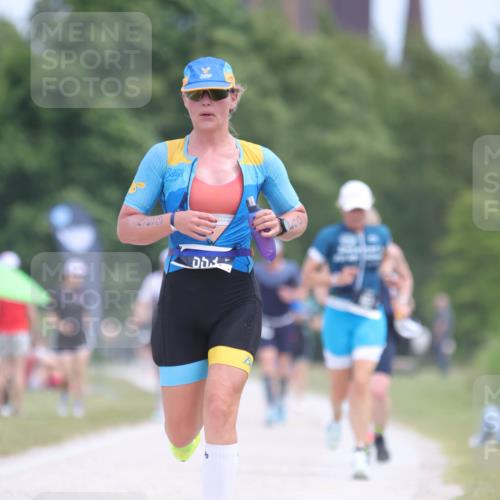 22.06.2025 - Viking Triathlon H.Heesch http://msf.ph/oto/8096666 22.06.2025 13:26:59 Laufen 163, 419, 553, 643 meine-sportfotos.de
