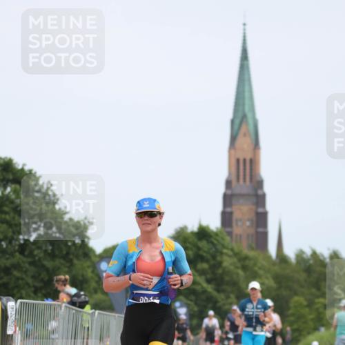22.06.2025 - Viking Triathlon H.Heesch http://msf.ph/oto/8096687 22.06.2025 13:27:01 Laufen 163, 419, 521, 553 meine-sportfotos.de