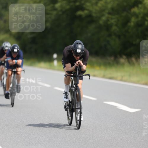 22.06.2025 - Viking Triathlon Yannick Fuchs http://msf.ph/oto/8096690 22.06.2025 11:59:21 Radfahren 7, 87, 193, 301, 611, 627 meine-sportfotos.de