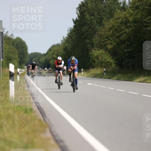 22.06.2025 - Viking Triathlon Yannick Fuchs http://msf.ph/oto/8096696 22.06.2025 11:21:41 Radfahren 135, 297, 300, 387 meine-sportfotos.de