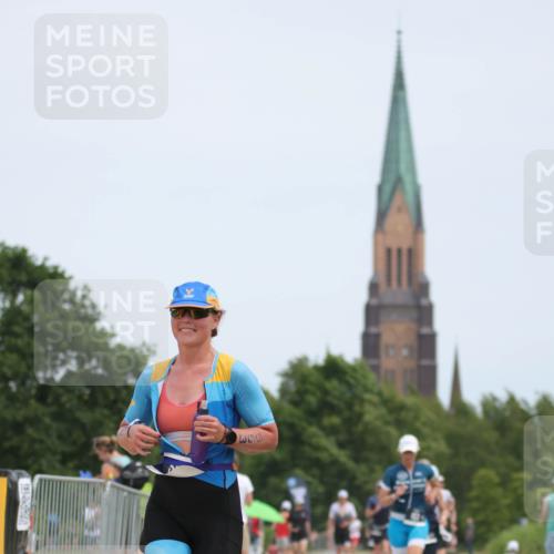 22.06.2025 - Viking Triathlon H.Heesch http://msf.ph/oto/8096737 22.06.2025 13:27:02 Laufen 163, 475, 521, 553 meine-sportfotos.de