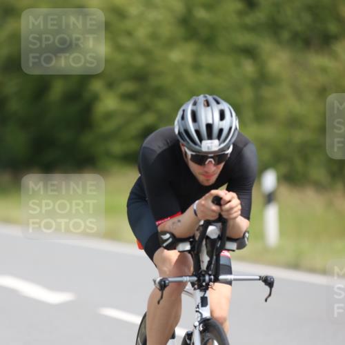 22.06.2025 - Viking Triathlon Yannick Fuchs http://msf.ph/oto/8096801 22.06.2025 11:59:24 Radfahren 7, 87, 193, 301, 611, 627 meine-sportfotos.de