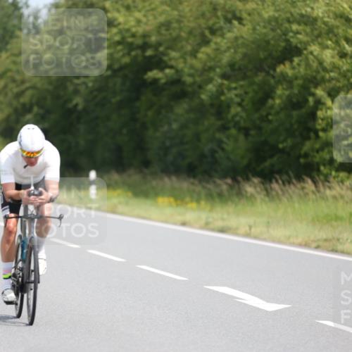 22.06.2025 - Viking Triathlon Yannick Fuchs http://msf.ph/oto/8096810 22.06.2025 11:59:24 Radfahren 7, 87, 193, 301, 611, 627 meine-sportfotos.de