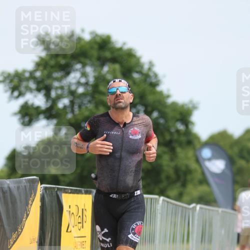 22.06.2025 - Viking Triathlon H.Heesch http://msf.ph/oto/8096817 22.06.2025 13:11:25 Laufen 101, 390, 395 meine-sportfotos.de