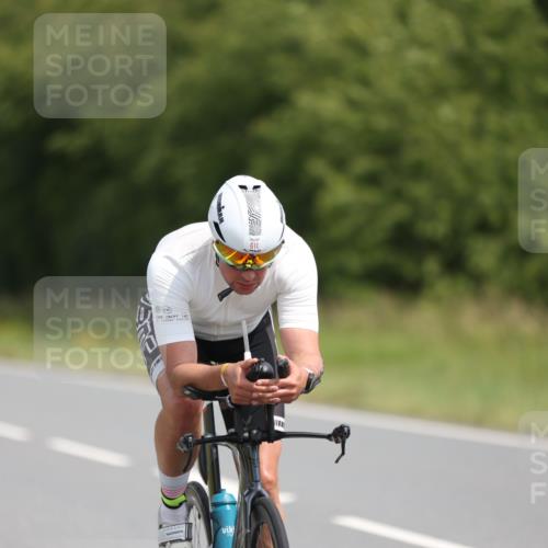 22.06.2025 - Viking Triathlon Yannick Fuchs http://msf.ph/oto/8096849 22.06.2025 11:59:25 Radfahren 2, 7, 87, 193, 196, 301, 611, 627, 661 meine-sportfotos.de