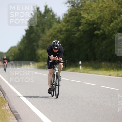 22.06.2025 - Viking Triathlon Yannick Fuchs http://msf.ph/oto/8096896 22.06.2025 11:21:50 Radfahren 297, 300, 304 meine-sportfotos.de
