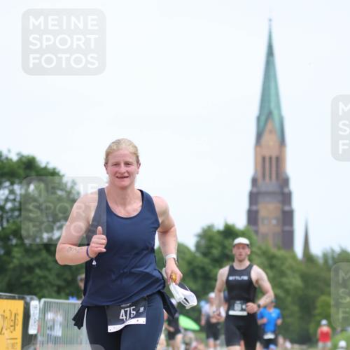 22.06.2025 - Viking Triathlon H.Heesch http://msf.ph/oto/8096901 22.06.2025 13:27:09 Laufen 163, 475, 513, 521 meine-sportfotos.de