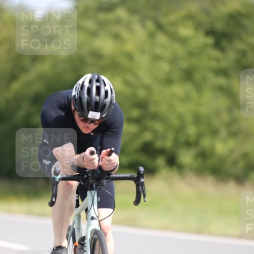 22.06.2025 - Viking Triathlon Yannick Fuchs http://msf.ph/oto/8096927 22.06.2025 11:21:51 Radfahren 80, 297, 304 meine-sportfotos.de