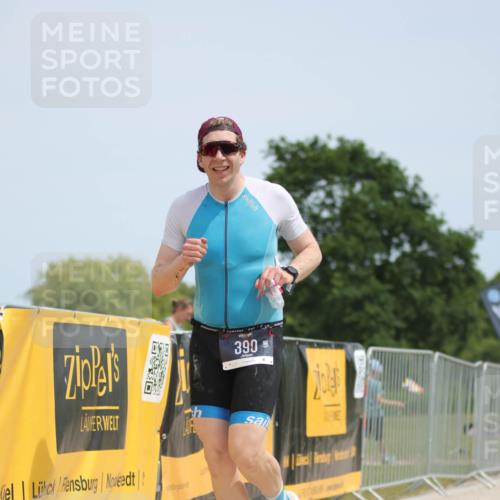 22.06.2025 - Viking Triathlon H.Heesch http://msf.ph/oto/8096954 22.06.2025 13:11:30 Laufen 101, 390, 395 meine-sportfotos.de