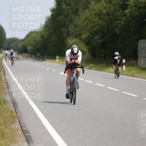 22.06.2025 - Viking Triathlon Yannick Fuchs http://msf.ph/oto/8096965 22.06.2025 11:59:33 Radfahren 2, 7, 55, 196, 346, 480, 661 meine-sportfotos.de