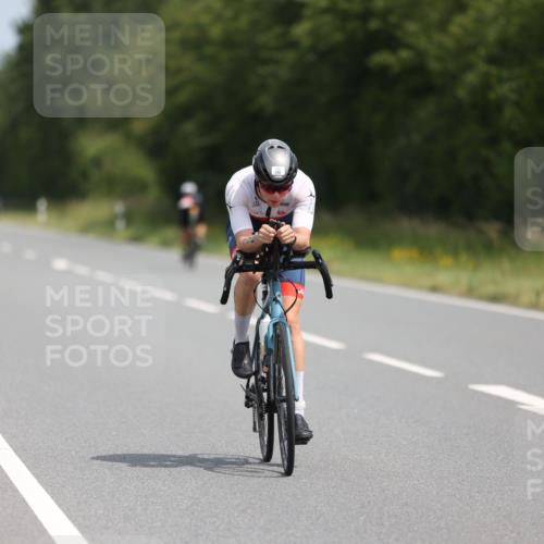 22.06.2025 - Viking Triathlon Yannick Fuchs http://msf.ph/oto/8097002 22.06.2025 11:59:34 Radfahren 2, 7, 55, 196, 346, 480, 501, 661 meine-sportfotos.de