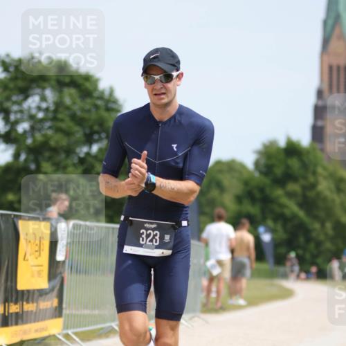 22.06.2025 - Viking Triathlon H.Heesch http://msf.ph/oto/8097010 22.06.2025 13:11:45 Laufen 323 meine-sportfotos.de