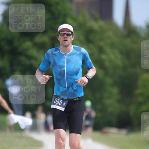 22.06.2025 - Viking Triathlon H.Heesch http://msf.ph/oto/8097026 22.06.2025 13:11:56 Laufen 350 meine-sportfotos.de