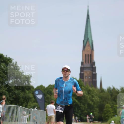 22.06.2025 - Viking Triathlon H.Heesch http://msf.ph/oto/8097043 22.06.2025 13:11:59 Laufen 350 meine-sportfotos.de