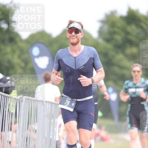 22.06.2025 - Viking Triathlon H.Heesch http://msf.ph/oto/8097049 22.06.2025 13:27:14 Laufen 78, 153, 376, 444, 475, 513 meine-sportfotos.de