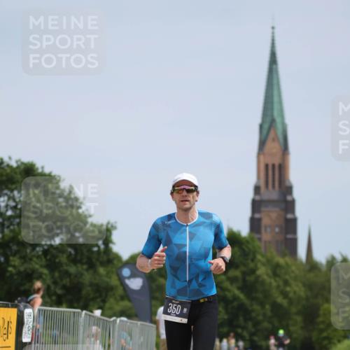 22.06.2025 - Viking Triathlon H.Heesch http://msf.ph/oto/8097057 22.06.2025 13:11:59 Laufen 350 meine-sportfotos.de
