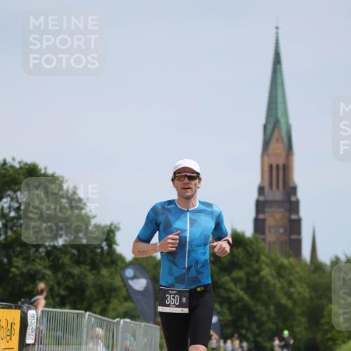22.06.2025 - Viking Triathlon H.Heesch http://msf.ph/oto/8097063 22.06.2025 13:11:59 Laufen 350 meine-sportfotos.de