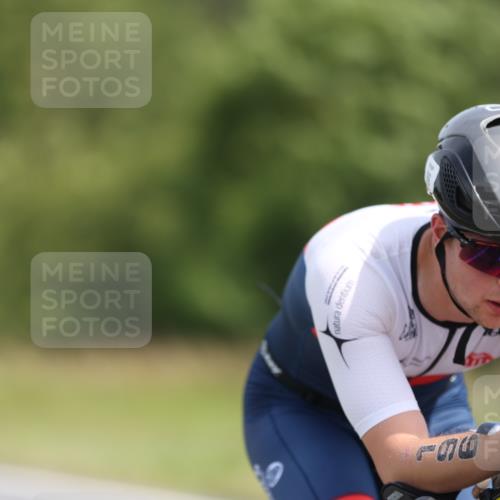 22.06.2025 - Viking Triathlon Yannick Fuchs http://msf.ph/oto/8097074 22.06.2025 11:59:36 Radfahren 2, 55, 124, 196, 346, 480, 501, 661 meine-sportfotos.de
