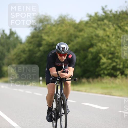 22.06.2025 - Viking Triathlon Yannick Fuchs http://msf.ph/oto/8097075 22.06.2025 11:22:00 Radfahren 1, 80, 101, 187, 304, 323, 455 meine-sportfotos.de