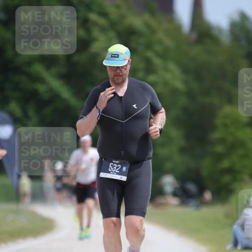 22.06.2025 - Viking Triathlon H.Heesch http://msf.ph/oto/8097091 22.06.2025 13:12:19 Laufen 532 meine-sportfotos.de