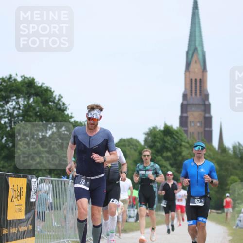 22.06.2025 - Viking Triathlon H.Heesch http://msf.ph/oto/8097096 22.06.2025 13:27:16 Laufen 78, 153, 376, 444, 513 meine-sportfotos.de