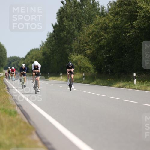 22.06.2025 - Viking Triathlon Yannick Fuchs http://msf.ph/oto/8097112 22.06.2025 11:22:02 Radfahren 1, 80, 101, 187, 304, 323, 455 meine-sportfotos.de