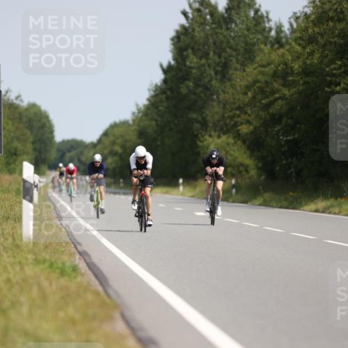 22.06.2025 - Viking Triathlon Yannick Fuchs http://msf.ph/oto/8097144 22.06.2025 11:22:03 Radfahren 1, 80, 101, 187, 304, 323, 455 meine-sportfotos.de