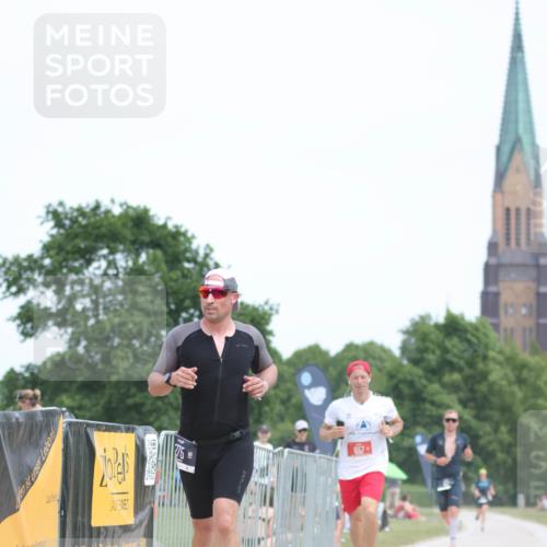 22.06.2025 - Viking Triathlon H.Heesch http://msf.ph/oto/8097162 22.06.2025 13:27:23 Laufen 78, 152, 153, 275, 376, 444, 657 meine-sportfotos.de