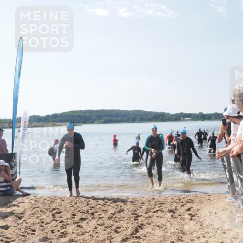 22.06.2025 - Viking Triathlon MichiJ http://msf.ph/oto/8097177 22.06.2025 10:42:24 Schwimmen 16, 55, 65, 192, 281, 290, 318, 326, 427, 460, 465 meine-sportfotos.de
