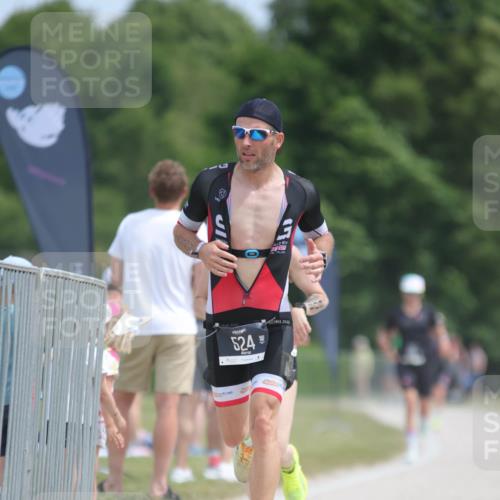 22.06.2025 - Viking Triathlon H.Heesch http://msf.ph/oto/8097205 22.06.2025 13:12:34 Laufen 524, 556, 608 meine-sportfotos.de