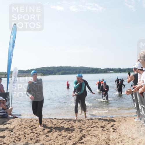22.06.2025 - Viking Triathlon MichiJ http://msf.ph/oto/8097217 22.06.2025 10:42:25 Schwimmen 16, 55, 65, 192, 281, 290, 318, 326, 427, 460, 465 meine-sportfotos.de