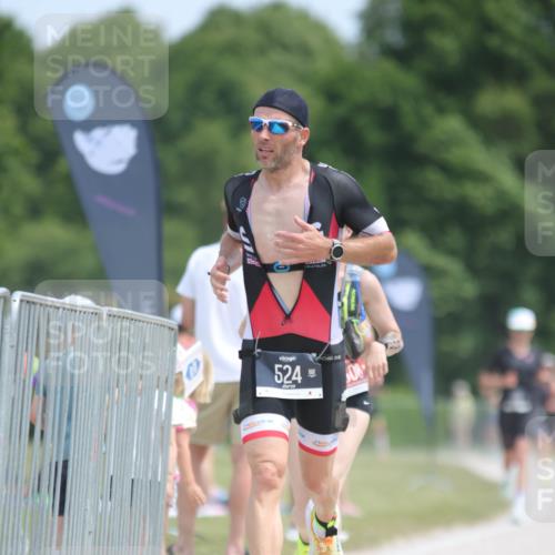 22.06.2025 - Viking Triathlon H.Heesch http://msf.ph/oto/8097219 22.06.2025 13:12:34 Laufen 524, 556, 608 meine-sportfotos.de