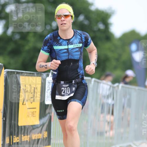 22.06.2025 - Viking Triathlon H.Heesch http://msf.ph/oto/8097220 22.06.2025 13:27:40 Laufen 210 meine-sportfotos.de