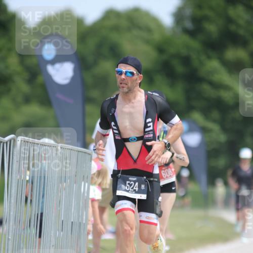22.06.2025 - Viking Triathlon H.Heesch http://msf.ph/oto/8097225 22.06.2025 13:12:35 Laufen 524, 556, 608 meine-sportfotos.de