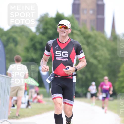 22.06.2025 - Viking Triathlon H.Heesch http://msf.ph/oto/8097242 22.06.2025 13:27:58 Laufen 145 meine-sportfotos.de