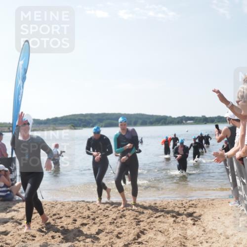 22.06.2025 - Viking Triathlon MichiJ http://msf.ph/oto/8097256 22.06.2025 10:42:26 Schwimmen 16, 55, 65, 192, 281, 290, 318, 326, 427, 460, 465 meine-sportfotos.de