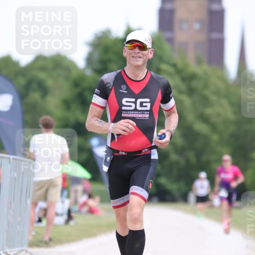 22.06.2025 - Viking Triathlon H.Heesch http://msf.ph/oto/8097259 22.06.2025 13:27:58 Laufen 145 meine-sportfotos.de