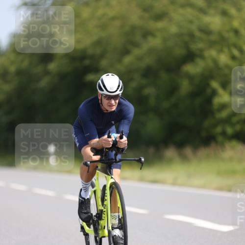 22.06.2025 - Viking Triathlon Yannick Fuchs http://msf.ph/oto/8097262 22.06.2025 11:22:09 Radfahren 1, 42, 101, 187, 323, 455, 473 meine-sportfotos.de