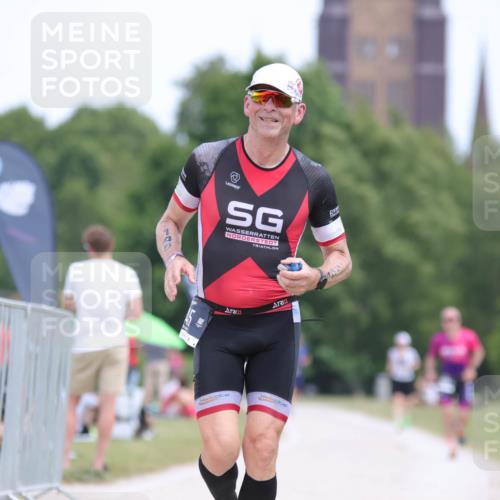 22.06.2025 - Viking Triathlon H.Heesch http://msf.ph/oto/8097280 22.06.2025 13:27:58 Laufen 145 meine-sportfotos.de