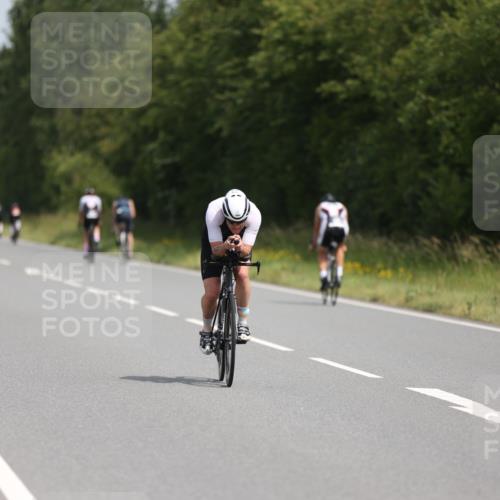 22.06.2025 - Viking Triathlon Yannick Fuchs http://msf.ph/oto/8097289 22.06.2025 11:59:49 Radfahren 124, 207, 223, 225, 230, 610 meine-sportfotos.de