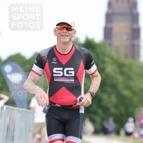 22.06.2025 - Viking Triathlon H.Heesch http://msf.ph/oto/8097296 22.06.2025 13:27:59 Laufen 145 meine-sportfotos.de